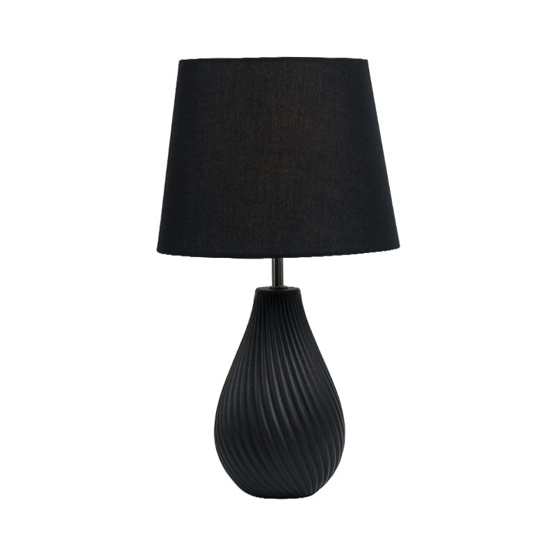 Простая домашняя спальня для спальни настольная лампа